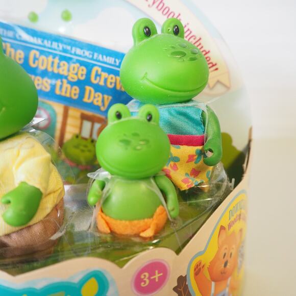 Li'l Woodzeez Famileez Croakalily Frog Family With Storybook 5 pc Set In Box - Picture 4 of 10